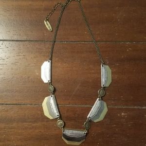 Plunder mixed metal necklace